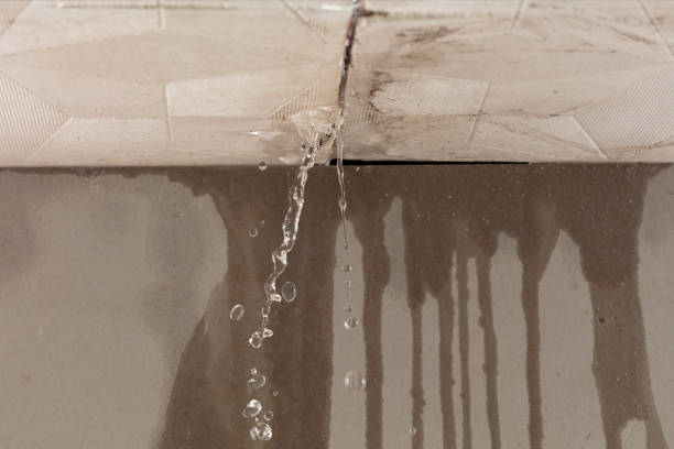 Professional Water Extraction technician working in North Smithfield, RI